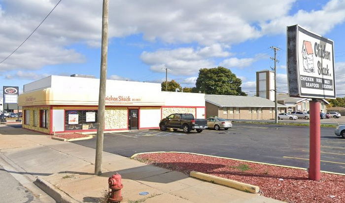 Arthur Treachers Fish & Chips - Lincoln Park - 1871 Dix Hwy